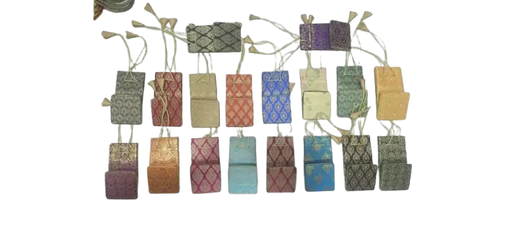 Banarsi pouch